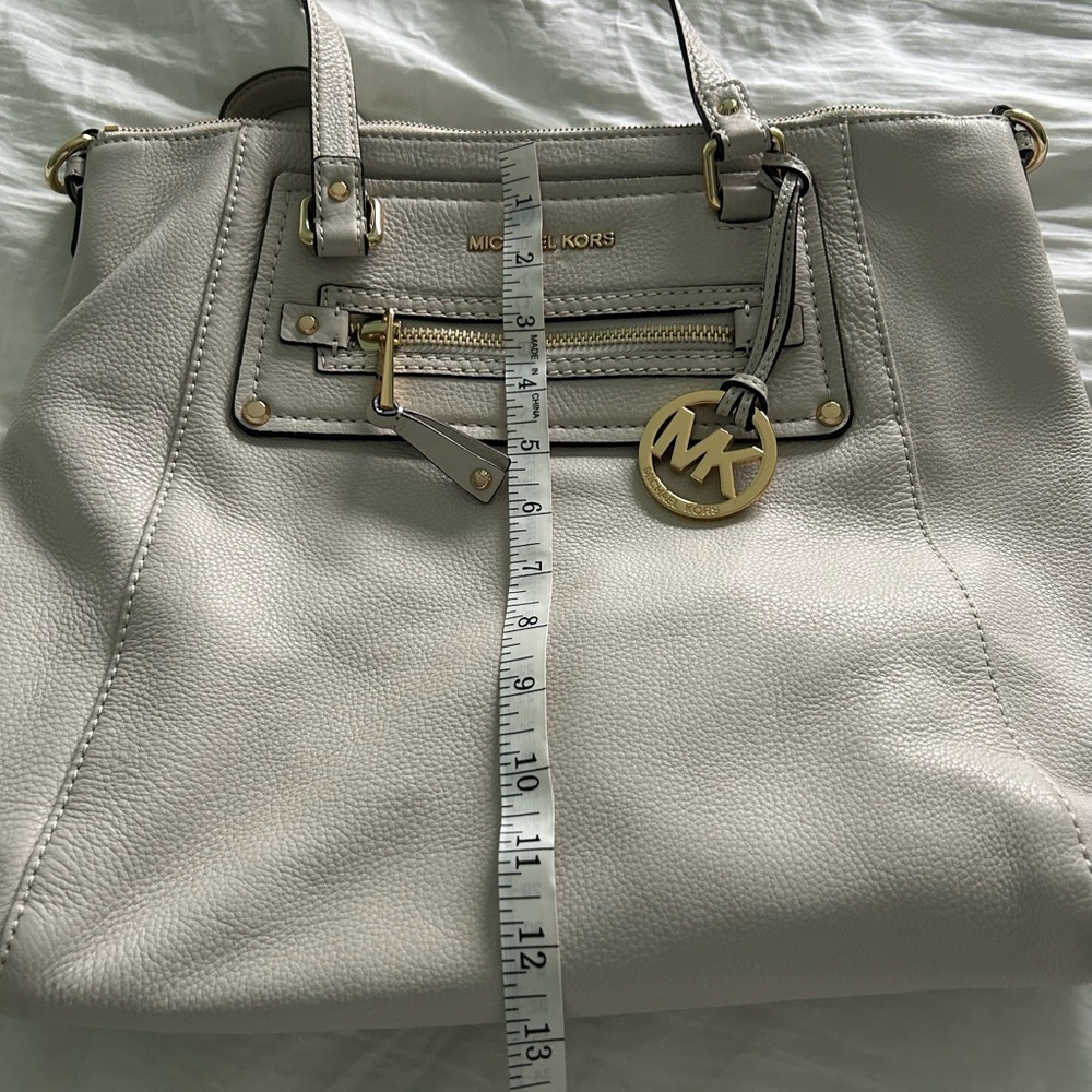 Michael Kors bag - Picture 8 of 8